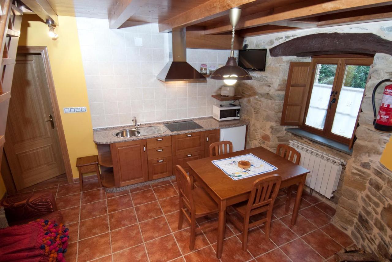 Apartamentos Rurales Tía Vicenta Santa Eulalia de Oscos Exterior foto