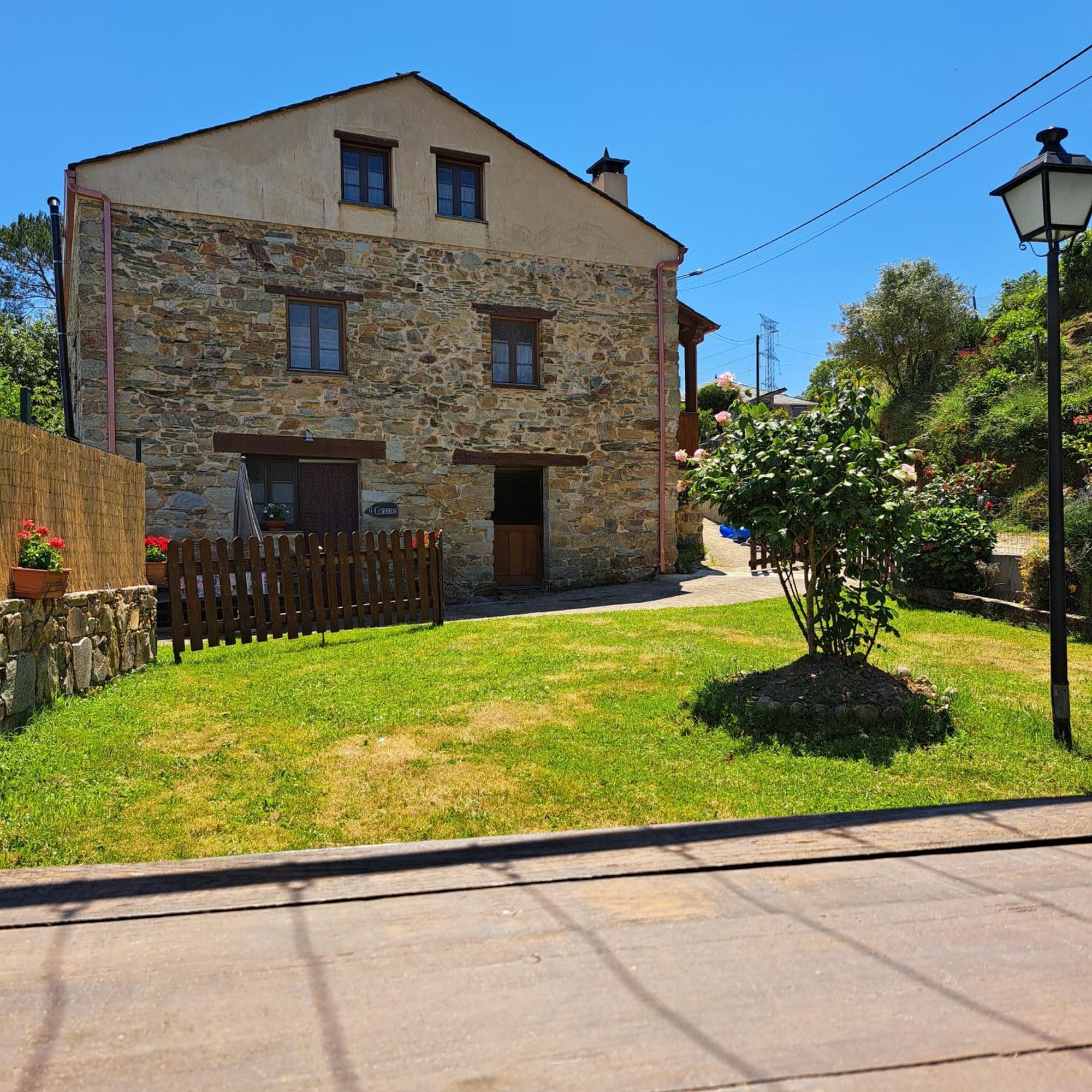 Apartamentos Rurales Tía Vicenta Santa Eulalia de Oscos Exterior foto